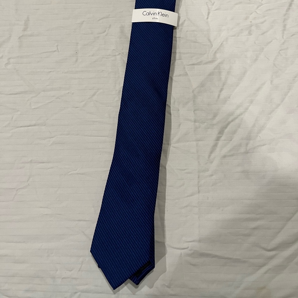 NWT Calvin Klein tie